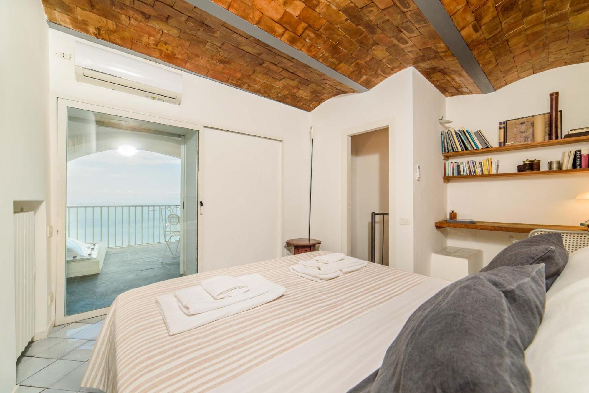 Panoramic Amalfitan Coast Hideaway Villa Vietri Екстериор снимка